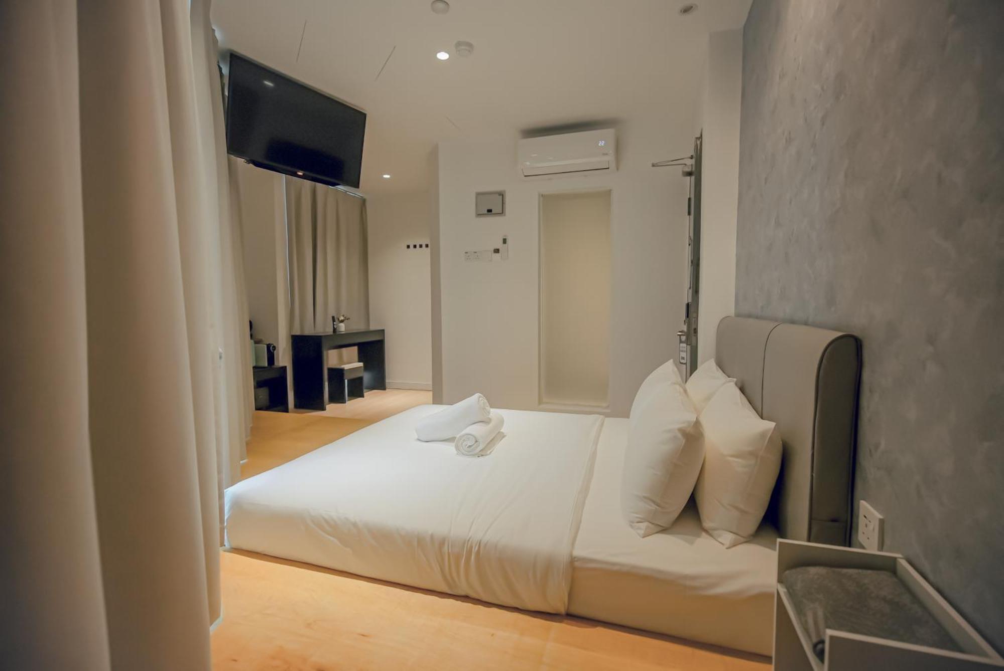 Double H Boutique Hotel Куала-Тренгану Экстерьер фото